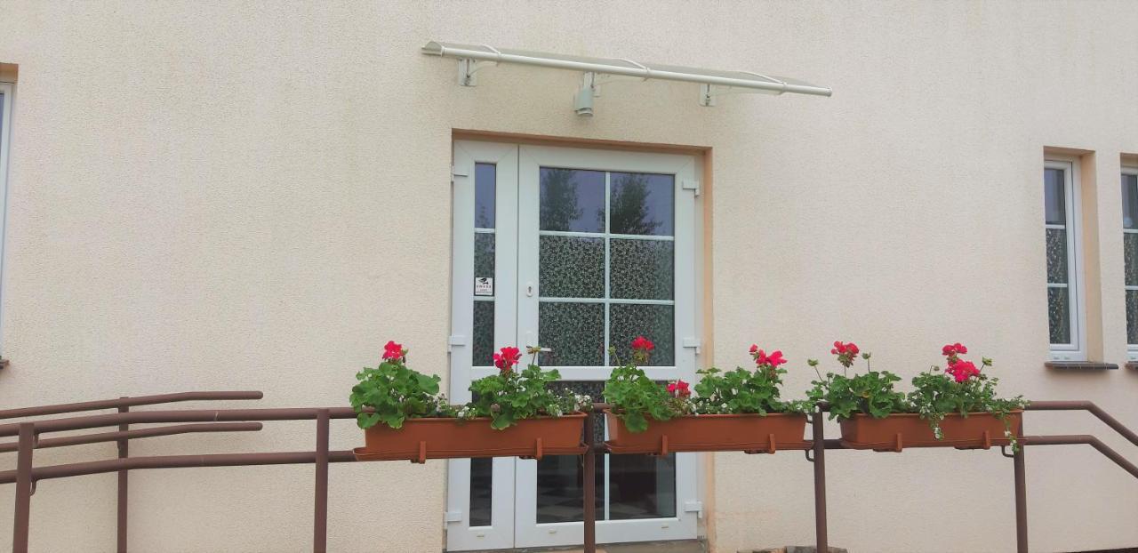 Pokoje Goscinne Neptunia Rusinowo  Bagian luar foto