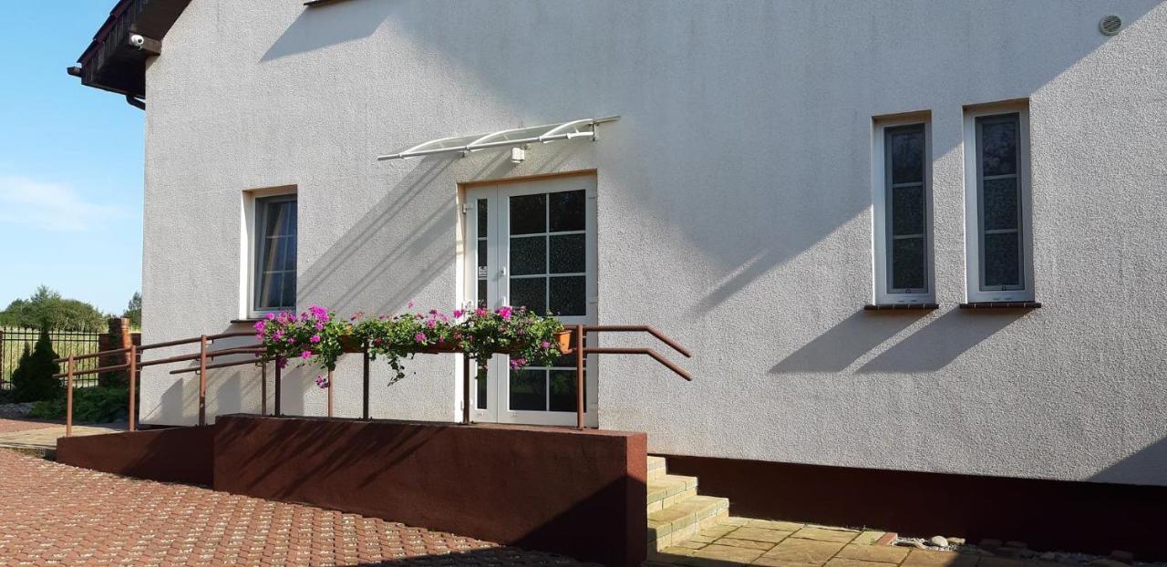 Pokoje Goscinne Neptunia Rusinowo  Bagian luar foto